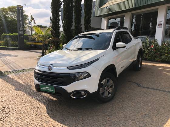 FIAT TORO 1.8 16V EVO FLEX FREEDOM AT6 FIAT TORO 1.8 16V EVO FLEX FREEDOM AT6